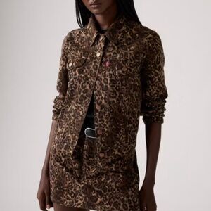 Levi's Women's Cat Eyes Original Leopard Print Trucker Jacket